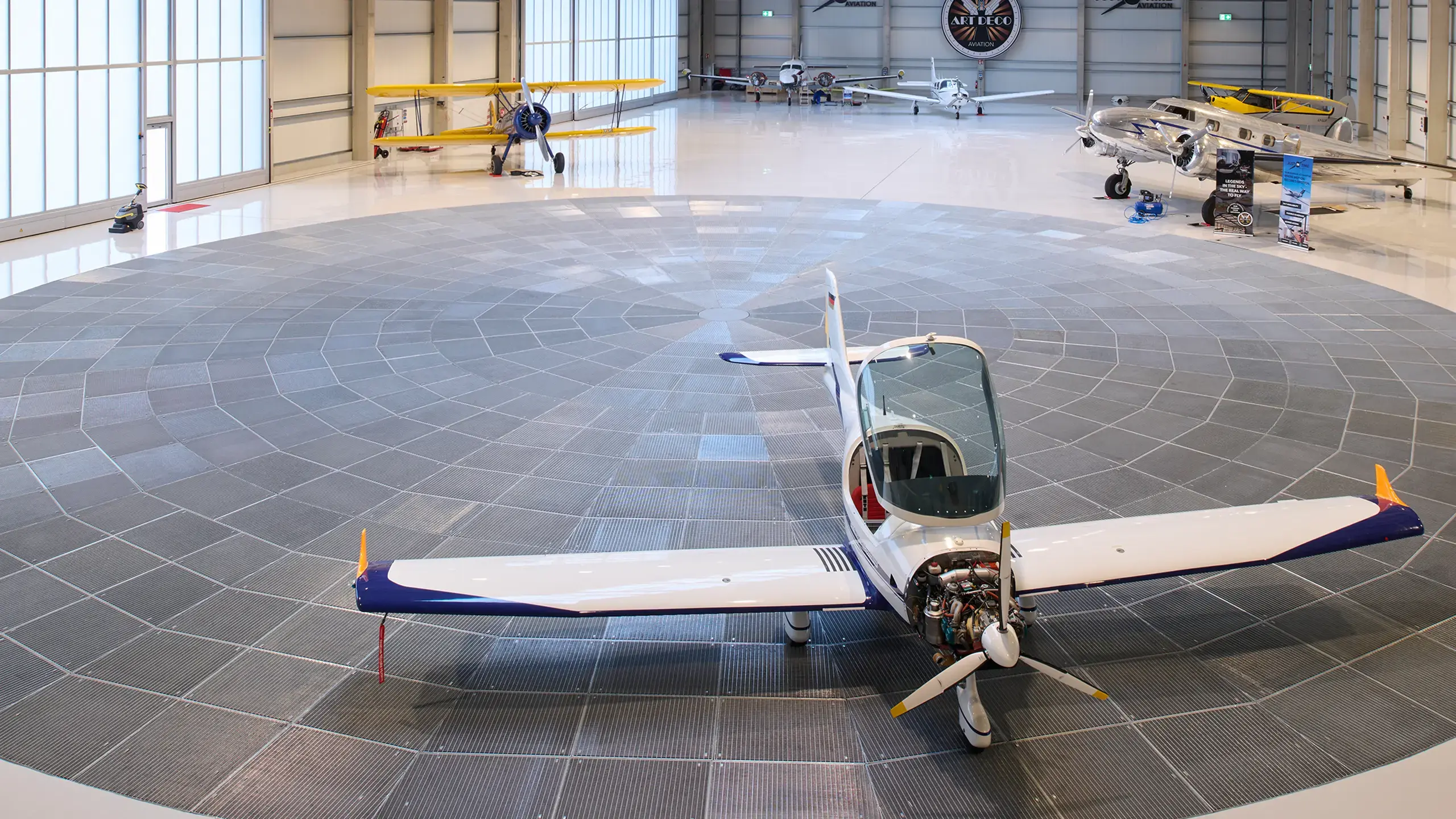 Inspiration & Projekte: Art Deko Aviation