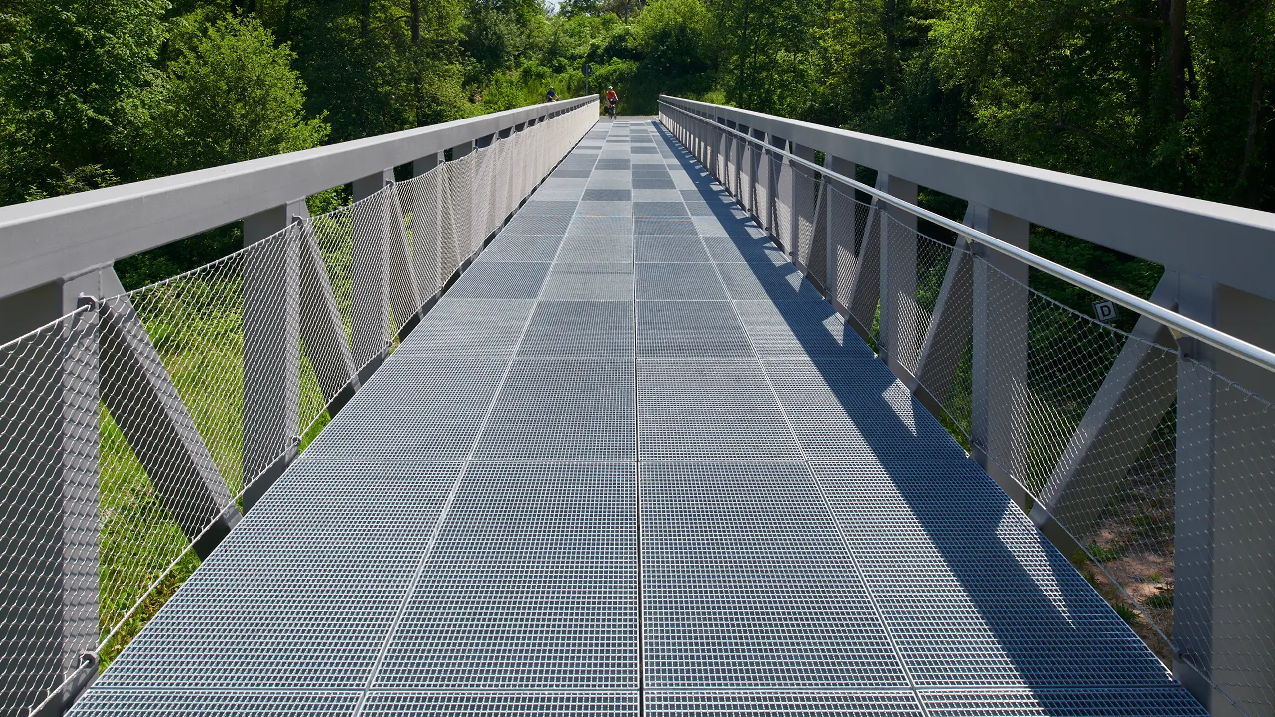 Inspiration & Projekte: Fuß- und Radwegbrücke Mittenberg