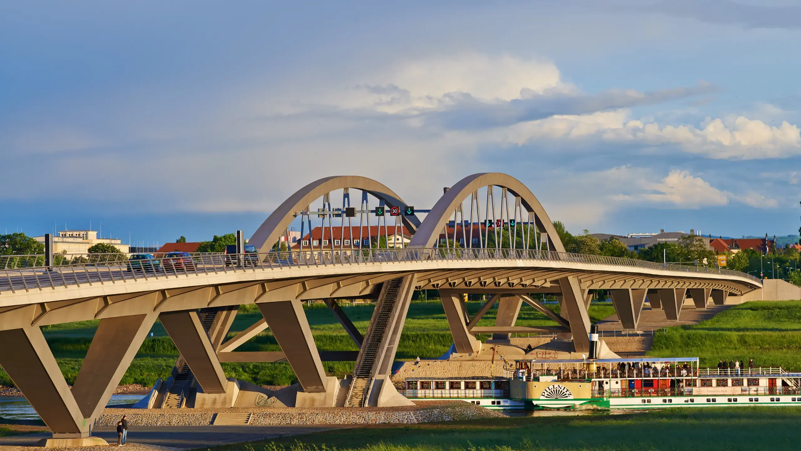 Inspiration & Projekte: Waldschlösschenbrücke Dresden